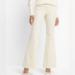 Mid Rise Cream Raw Hem '70s Flare Jeans